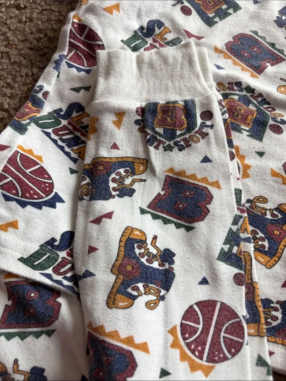 B51 8Y Vintage Cotton Kids White Basketball Print Pajama Set